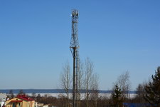 Базовая станция и антенны Теле2 (во дворе здания юрфака ПетрГУ)